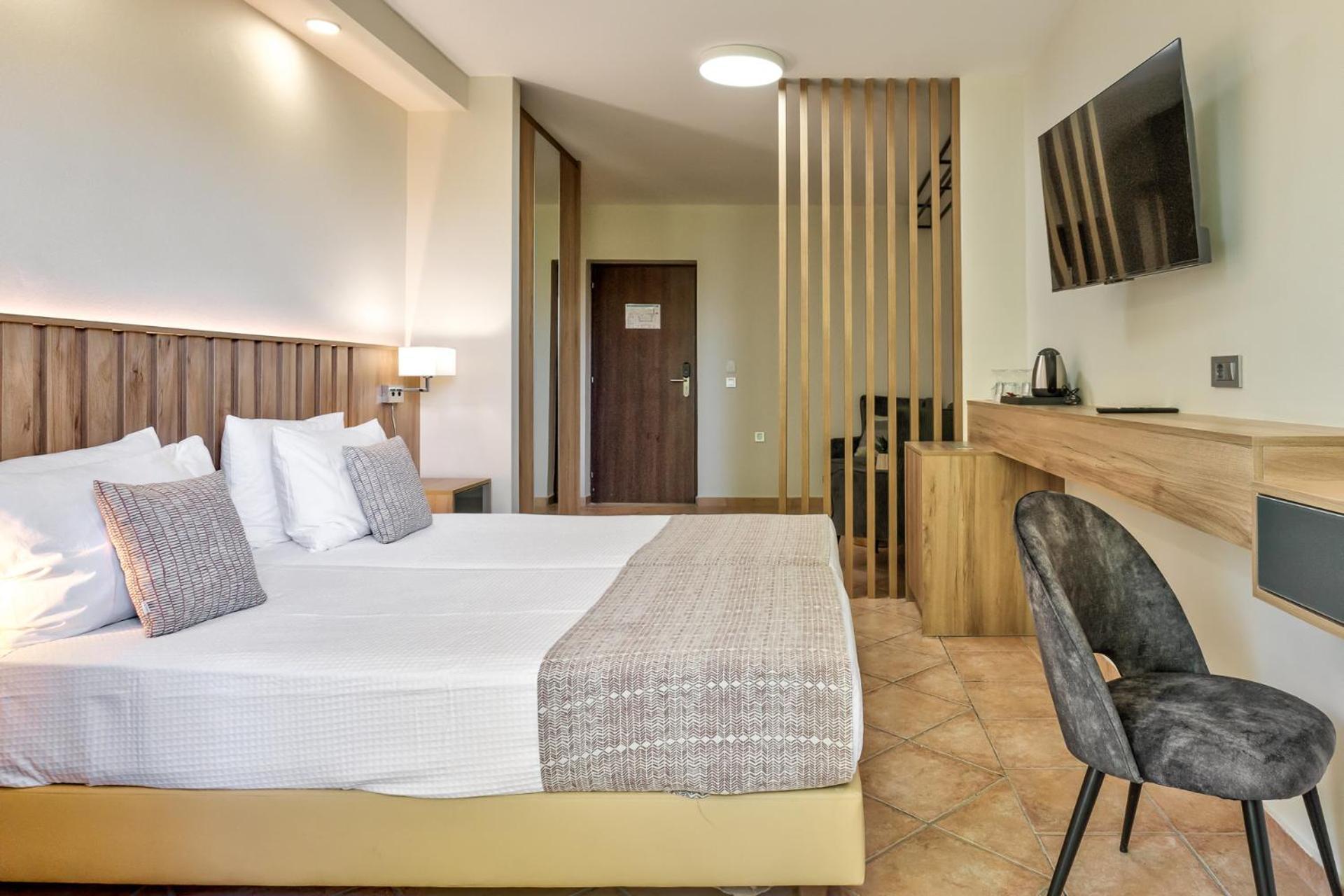 White Olive Premium Laganas Hotel ภายนอก รูปภาพ